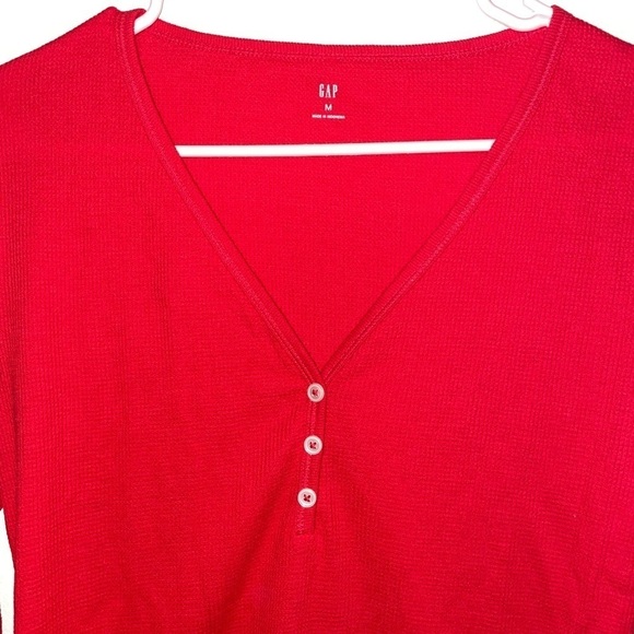 Gap Waffle Knit Henley in Red Size Medium - Picture 6 of 7